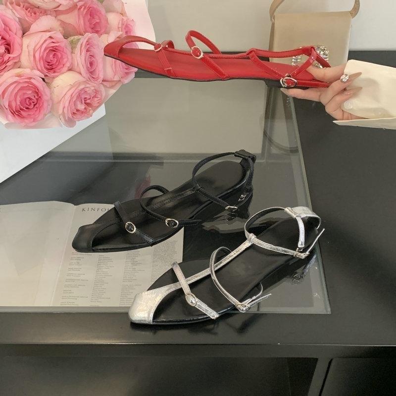 Recommended flat red strappy sandals fairy shoes 2025 new spring vacation wind beach shoes