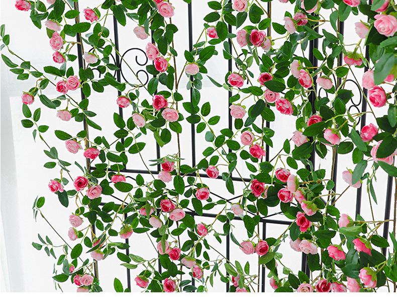 Hochwertige künstliche Rosenranke für florale Wanddekoration