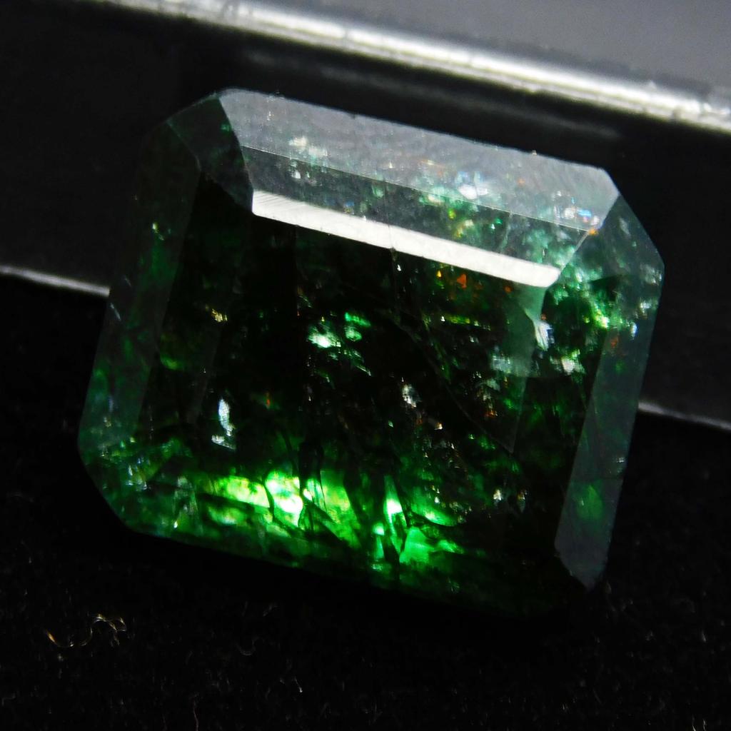 Natuurlijke Groene Smaragd Losse Edelsteen Colombiaanse 12 karaat Smaragd slijping voor Sieraden maken en Knutselen