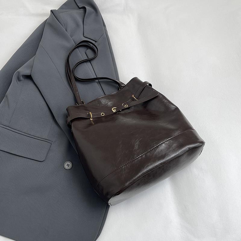 Retro Fashion Casual Underarm Tote Bag Women's 2025 Autumn and Winter New Trend Versatile Shoulder Bag Feeling Women's Bag