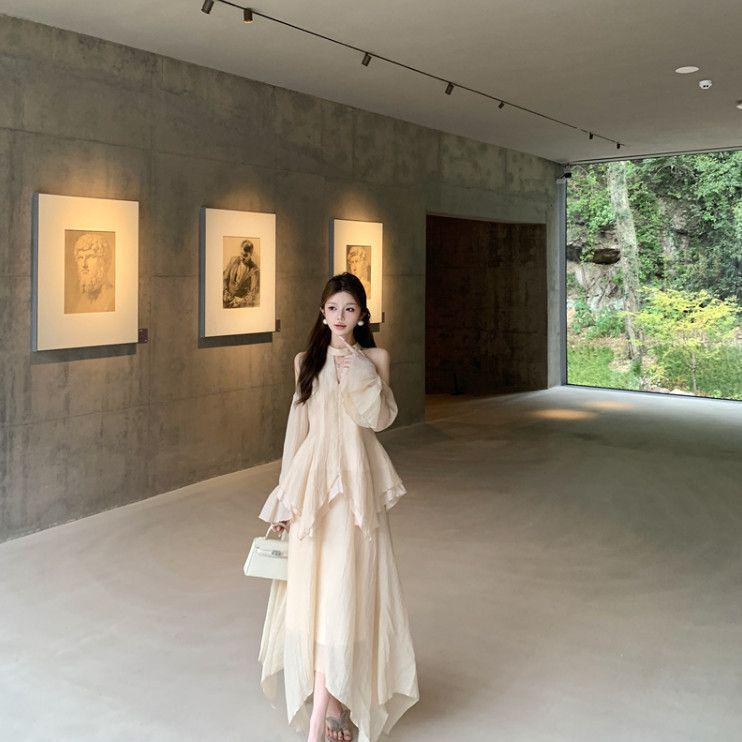 Elegant Chinese Style Set: Off-Shoulder Irregular Shirt and Ruffled Gauze Skirt for Mature Women