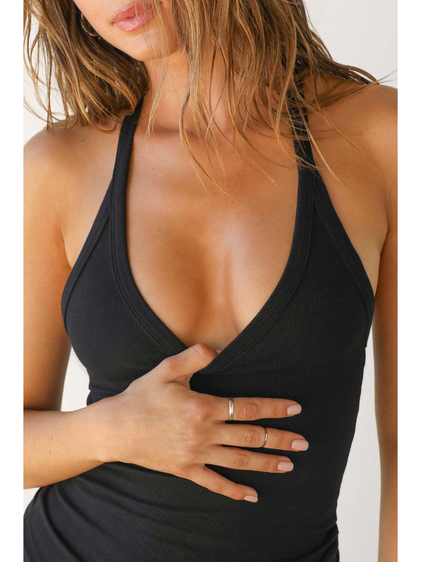 

В наличии Американская майка-борцовка с глубоким V-вырезом и эластичной спинкой - Женское утягивающее фитнес-нижнее белье Medium