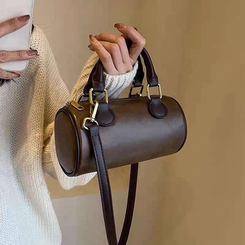 2025 New Women's Bag Autumn Winter Genuine Leather Single Shoulder Crossbody Bag Melad Handbag Pillow Bag