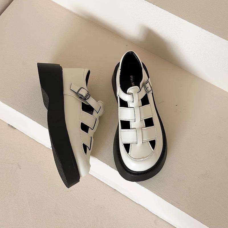 

Fashion Baotou Sandals Women s Spring and Summer 2025 New Thick-soled Versatile Woven Hollow Casual Outer Roman Shoes 40