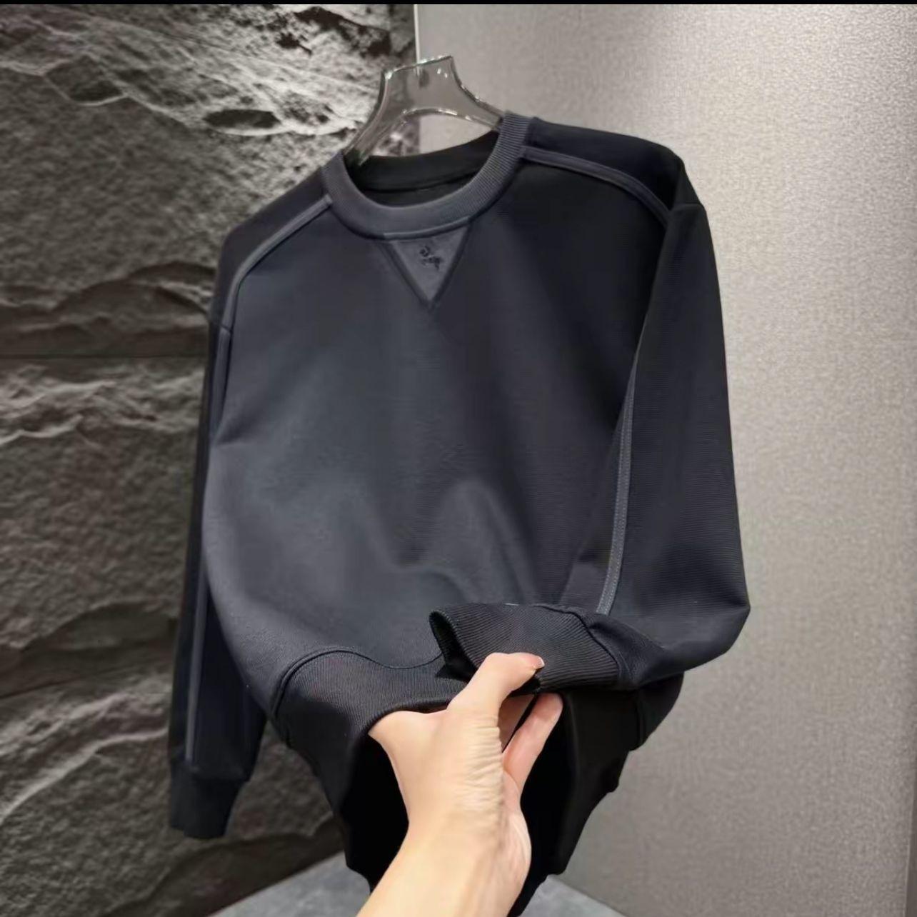 Korean Style Slim Fit Embroidered Hoodie: Trendy Round Neck Top for Men - Autumn/Winter XL