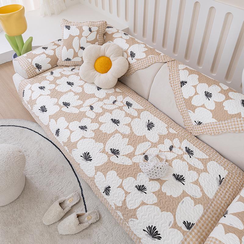 Fresh and Versatile All Season Small Floral Fabric, Pure Cotton Sofa Cushion, Anti Slip Seat Cushion, All Cotton Sofa Seat Cushion Towel