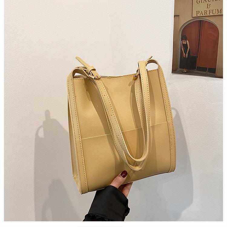 

Корейська версія ретро великої сумки через плече жіноча весна-літо 2024 новий підручник студентська сумка під пахвами велика сумка хакі