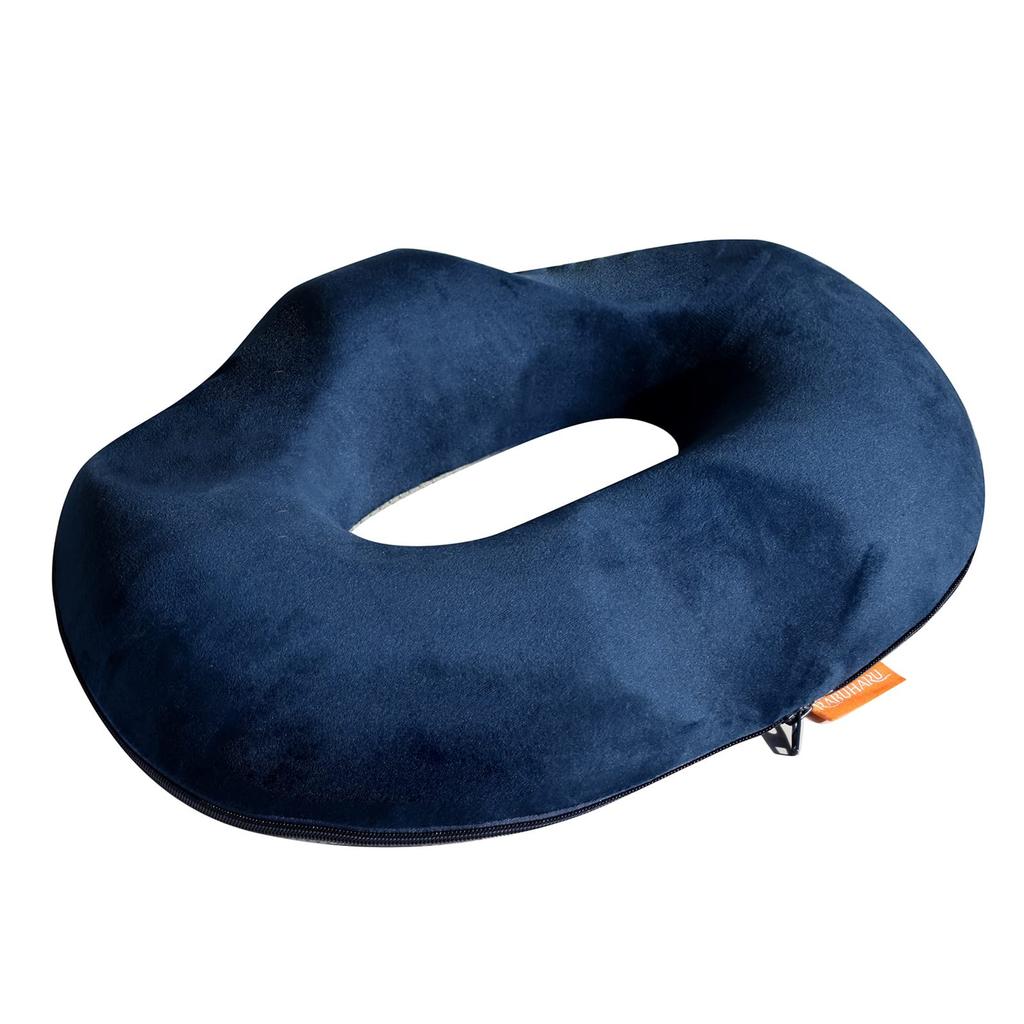 by a Round donut for at at no pain in the blue color [Supervised midwife] cushion, high-resilience cushion, postpartum, hemorrhoids, holes, health,