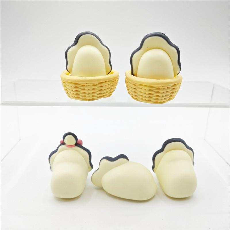 Cute Oyster Baby Figure For Kids With Adorable Small Eyes And Pvc Material For Fun Playtime