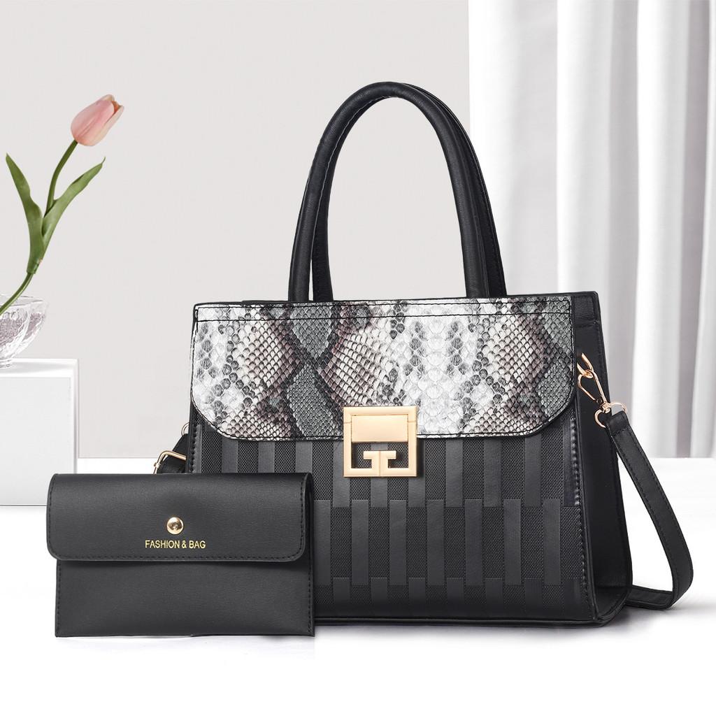 

Chic Color Block Bucket Bag For Women Featuring Spacious Interior And Modern Business Style BlackWhite