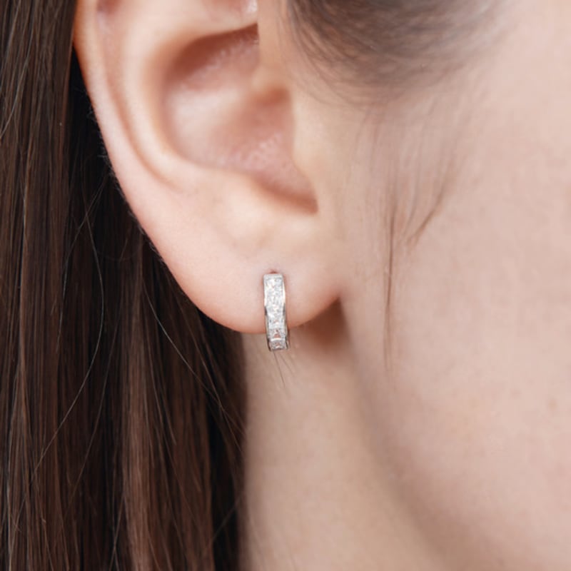 

GEIGER Прикраси Квадратні Цирконієві Сережки-Пусети на Один Затискач Срібні GISVEE131 white gold