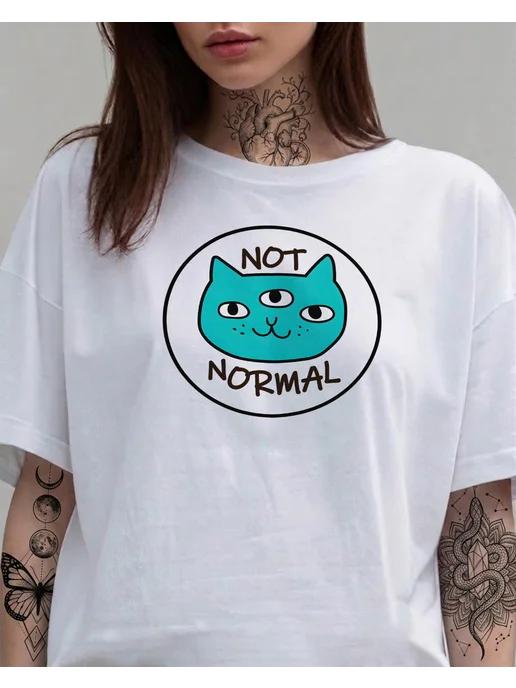 Summer T-shirt with a cat print M