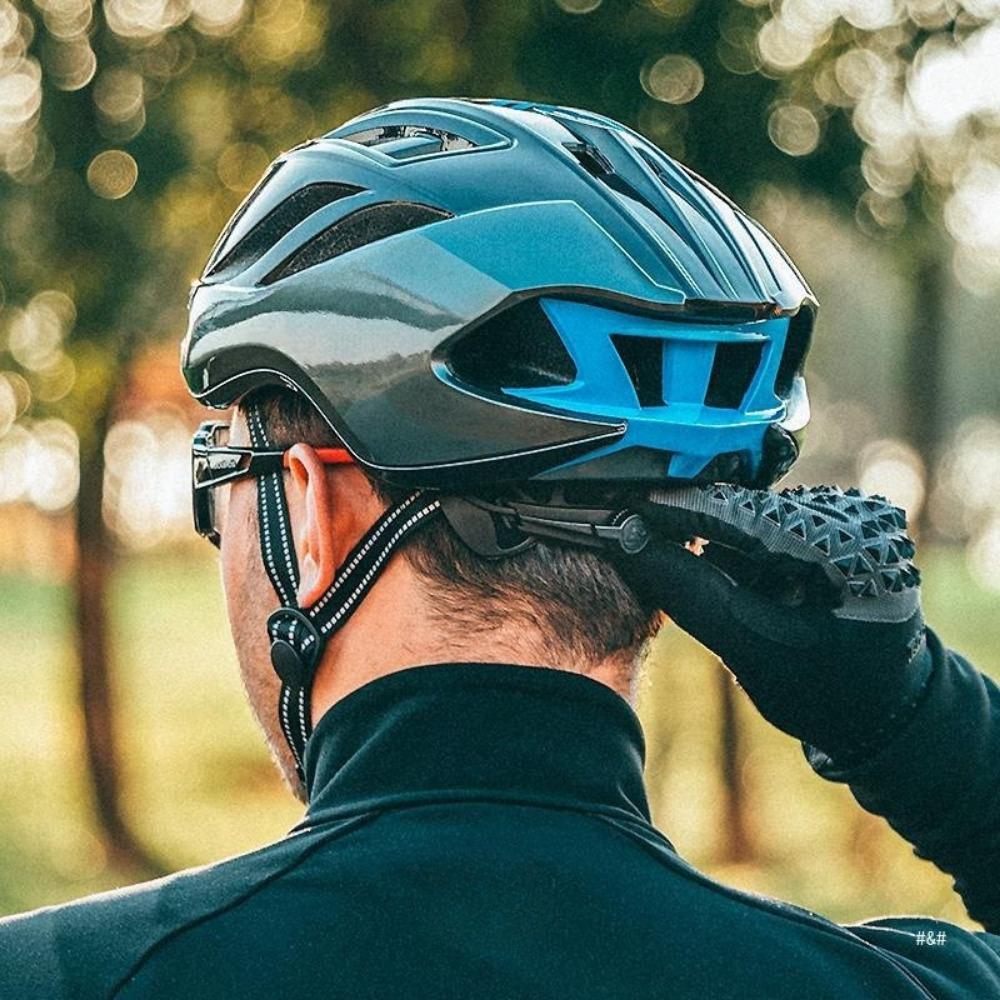 Cycling Helmet Integrated Cycling Helmet Mountain Bike Road Cap Equipment Men and Women