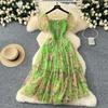 Abito Retrò Francese Floreale in Chiffon con Vita Cinciurata, Manica a Sbuffo Monospalla e Gonna in Rete