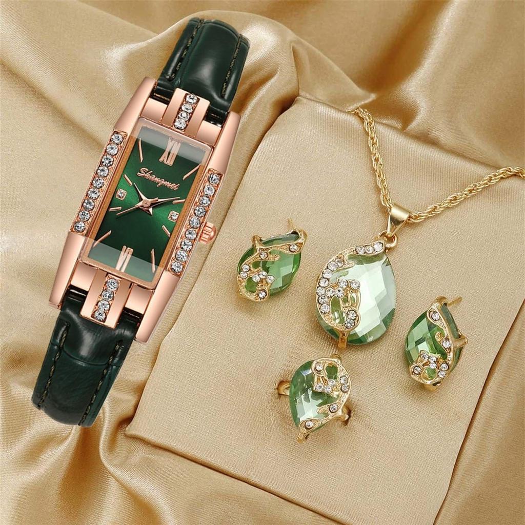 Vintage Schmuckset mit grünen Edelsteinen: Uhr, Halskette, Ohrringe und Ring