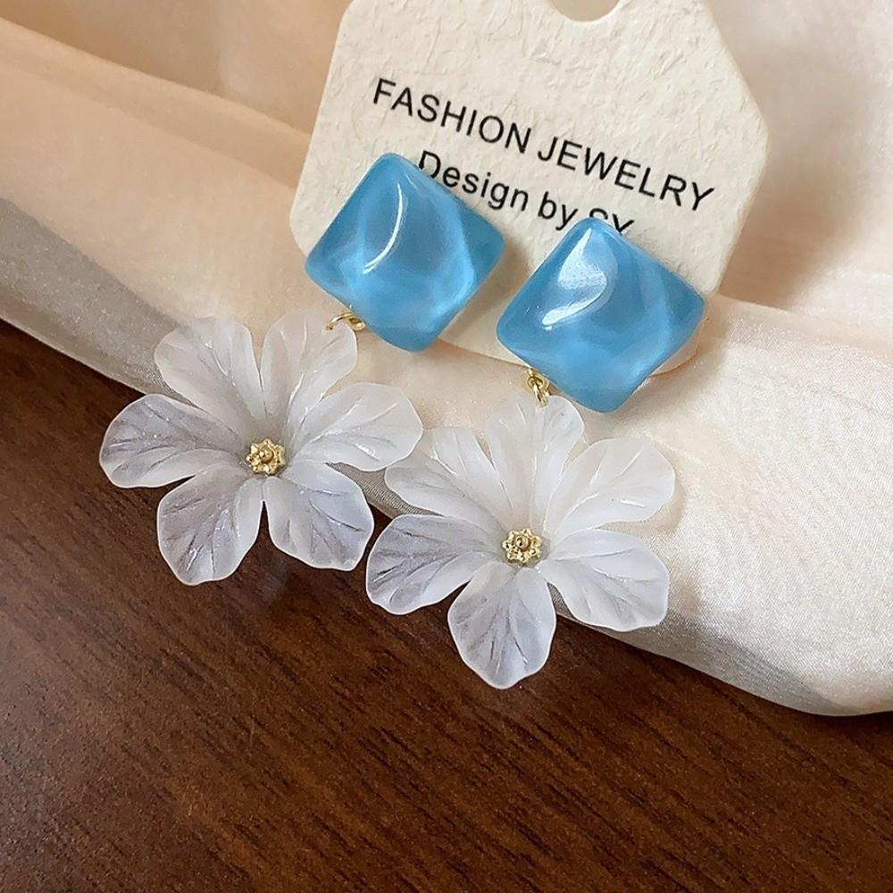 Temperament Acrylic Flower Earrings Big Floral Ladies Stud Earrings Women Earrings  Beach Vacation