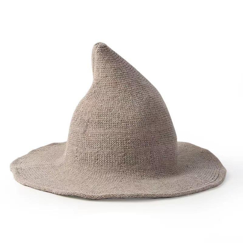 Hats: Witch hats, pointed tops, large brim hats, cotton yarn knitted wizard hats, top hats, foldable bowl hats, bucket hats