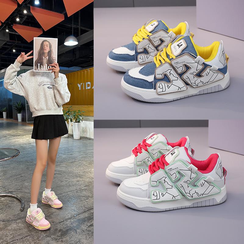 2024 New Casual Heightening Women's Sports Thick Sole Shallow Mouth Soft Sole Autumn Versatile Student Flat Sole Board Shoes