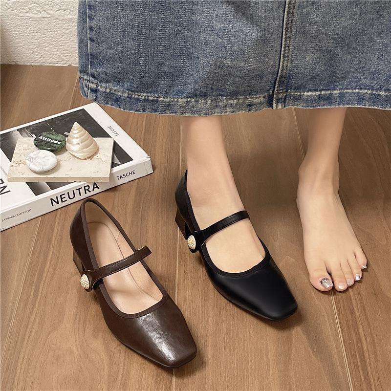 French Maillard Square Head Mary Jane Shoes 2025 Early Spring New Thick Heel One-word Buckle Single Boots Retro Women's Shoes