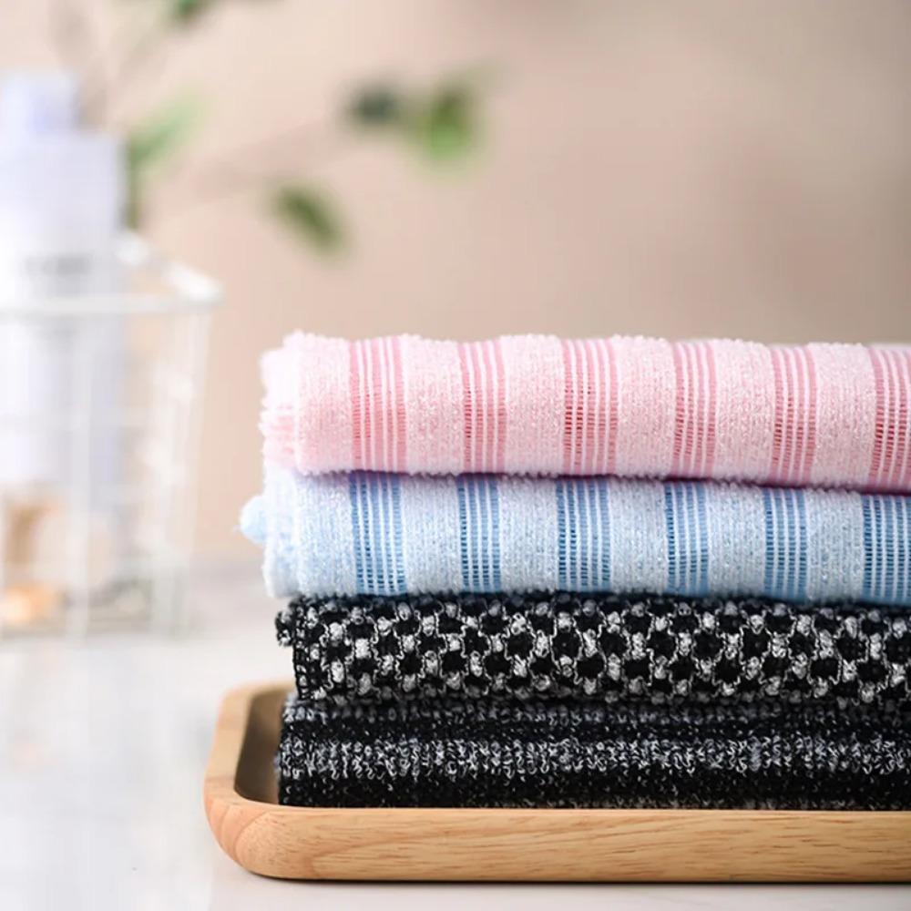 Jacquard Stripe Baths Towel with Back Pulling Design Exfoliating Body Washcloth for Shower and Skin Cleansing Bathroom Supplies