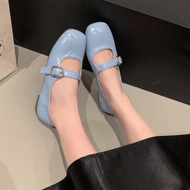 Hot Selling Shoes Woman 2025 Casual Female Sneakers Soft All-Match Shallow Mouth Flats Round Toe  French style Summer Mary Jane
