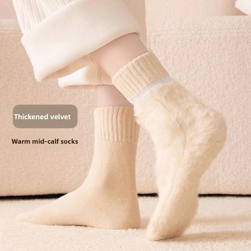 Women's Autumn and Winter Mid-calf Socks with Fleece and Thickened Long Calf Postpartum Socks, Floor Super Thick Warm Fleece Socks