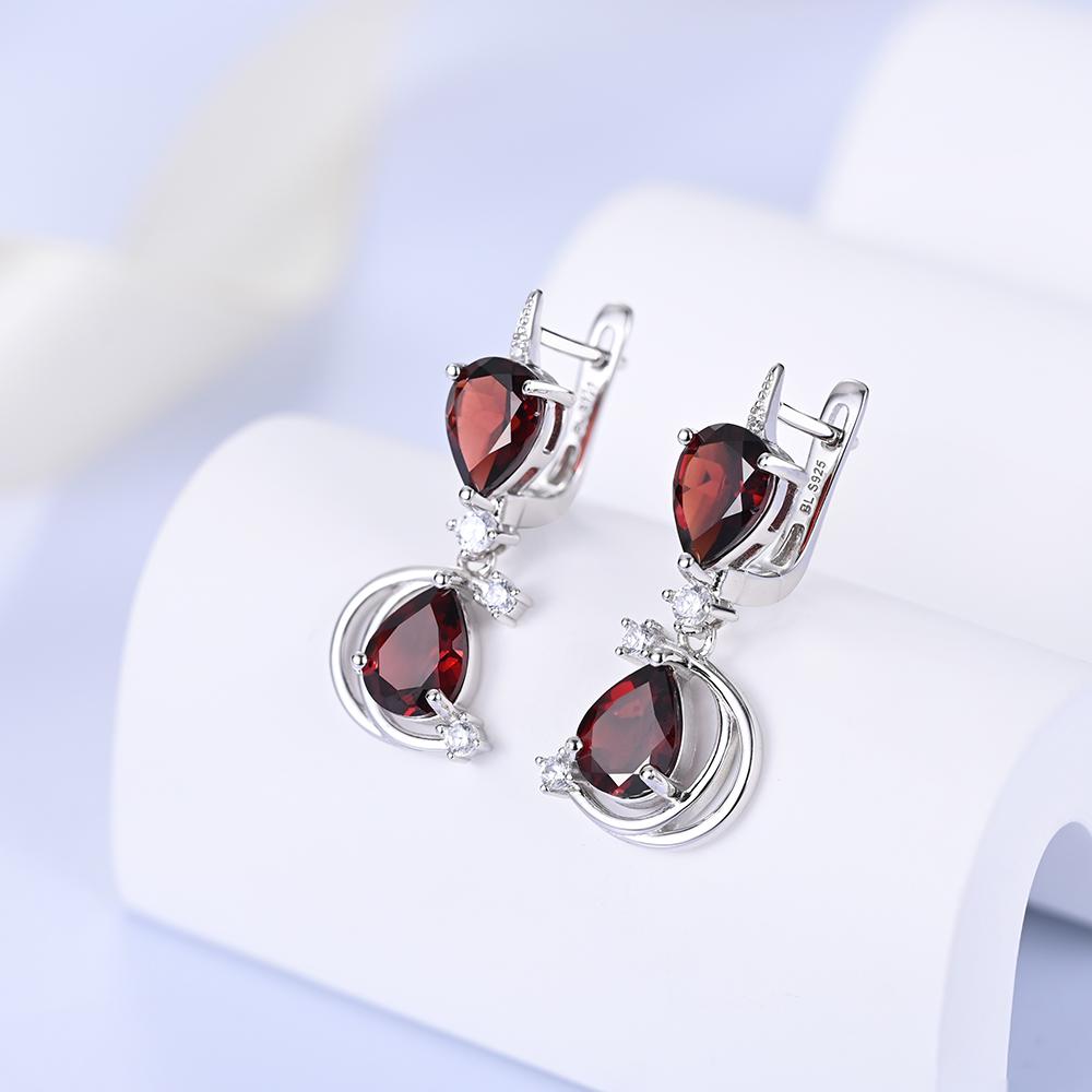 Klassisches romantisches S925 Silber Ring-Ohrringe-Set für Frauen und Ehefrau, natürlicher Granat, edler Schmuck, Verlobung, Jahrestag, romantisches Geschenk