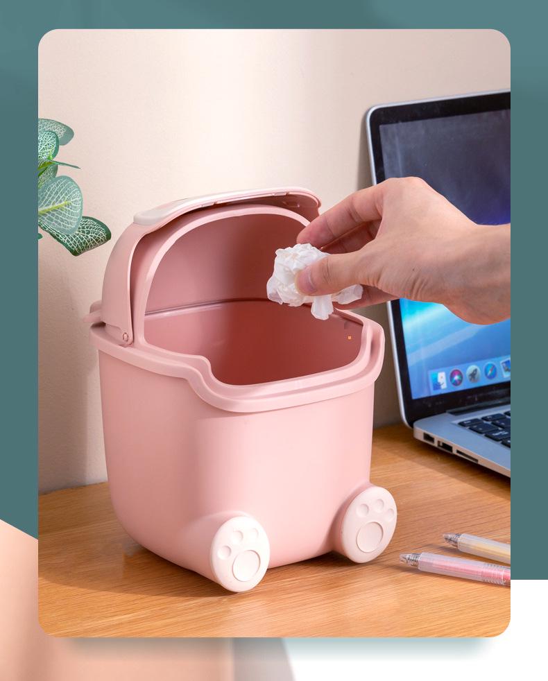 Mini Desktop Cartoon Trash Can - Cute and Stylish Tabletop Bin for Home, Dorm, Office, or Bedroom.