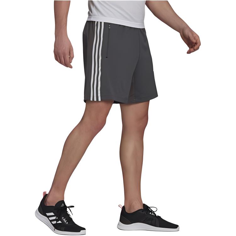 adidas Szorty Designed To Move 3 paski GM2146