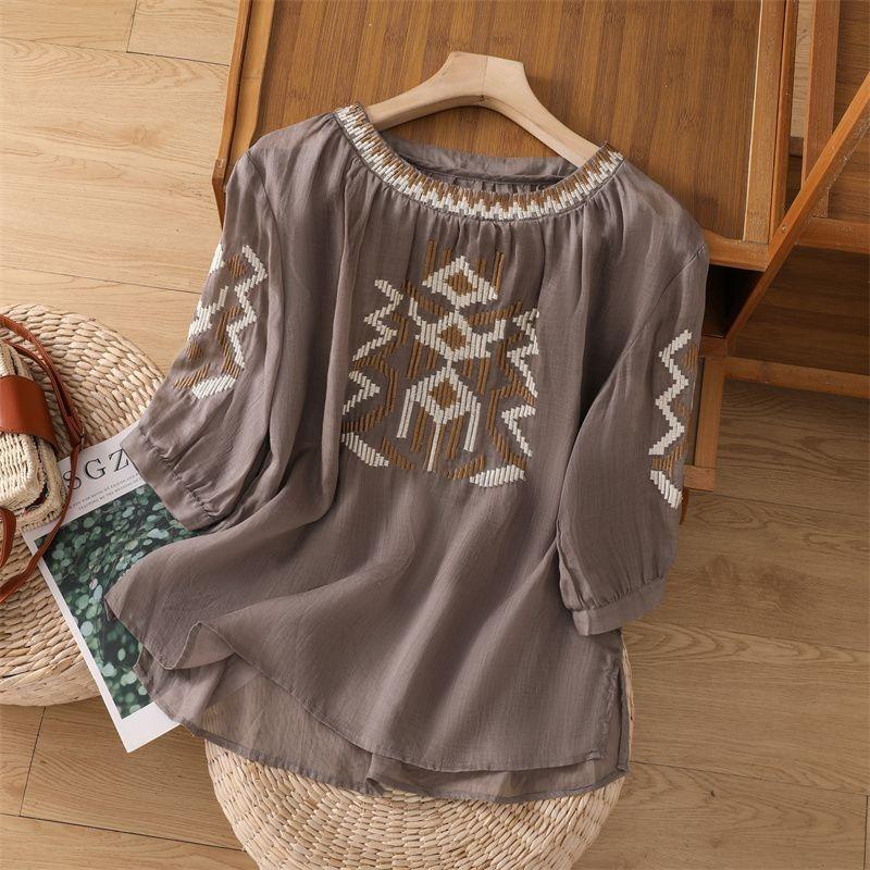 Women Summer Round Neck Three Quarter Sleeve Geometric Embroidery Casual Blouse