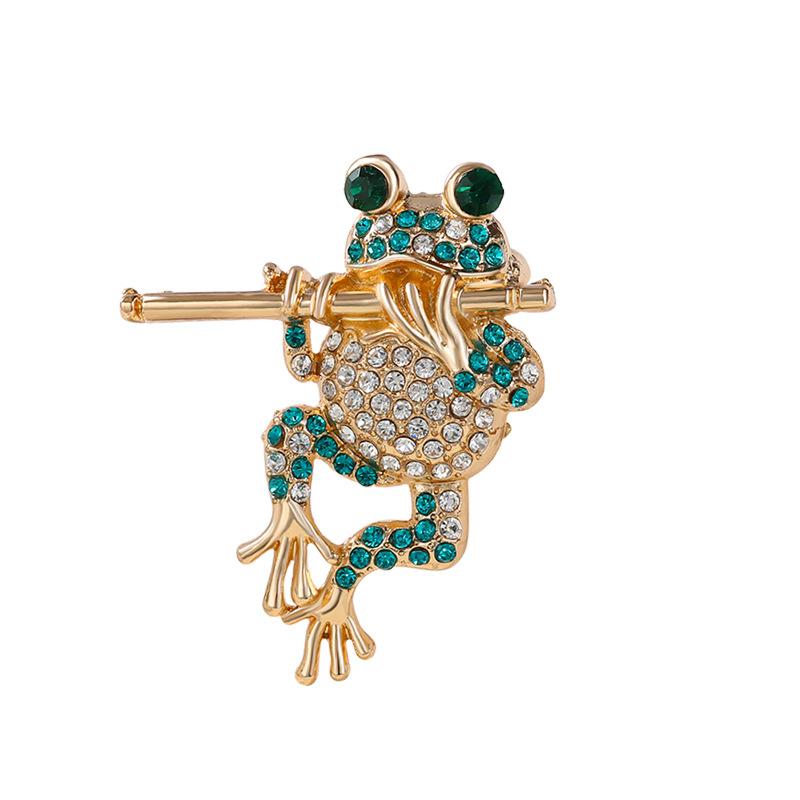 Frog Flute Fashionable High-end Light Luxury Men's and Women's Accessories Cute Animal Brooch