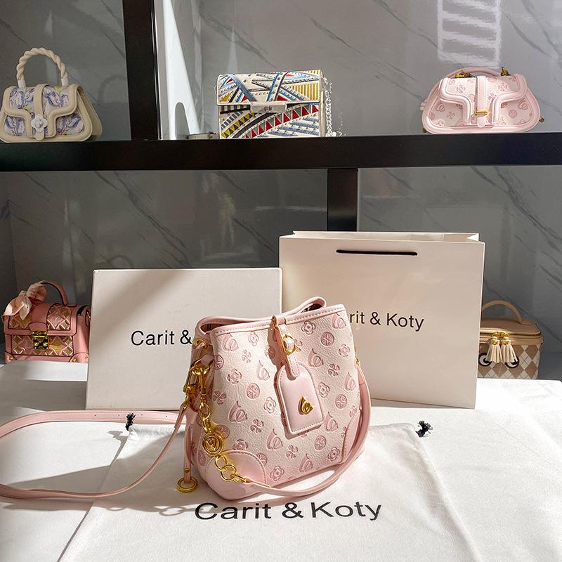 Small Niche Design Chain Bucket Bag, New High-end Single Shoulder Underarm Bag