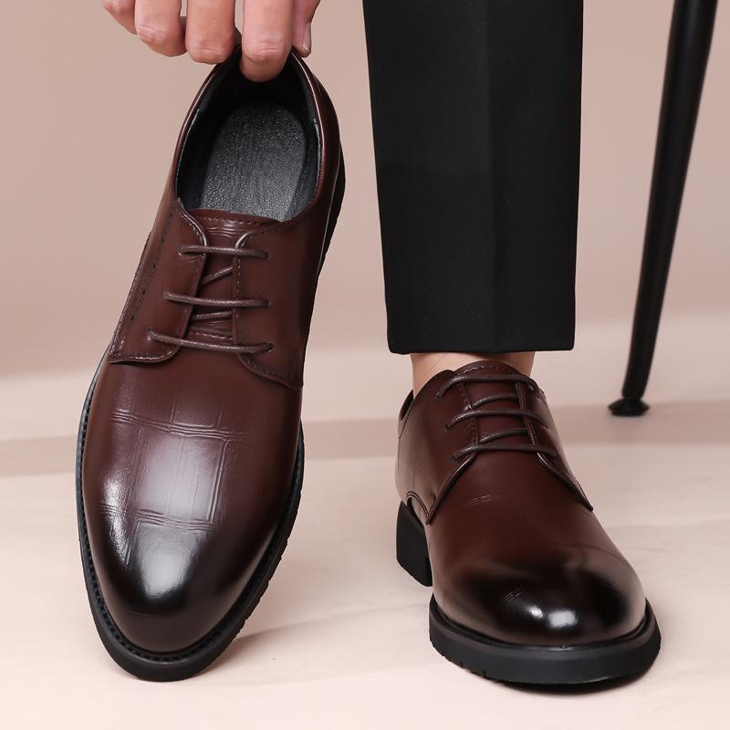 British Leather Business Men's Dress Shoes Fashion Casual Platform Brogue Shoes for Men Designer Soft-soled Wedding Shoes Male