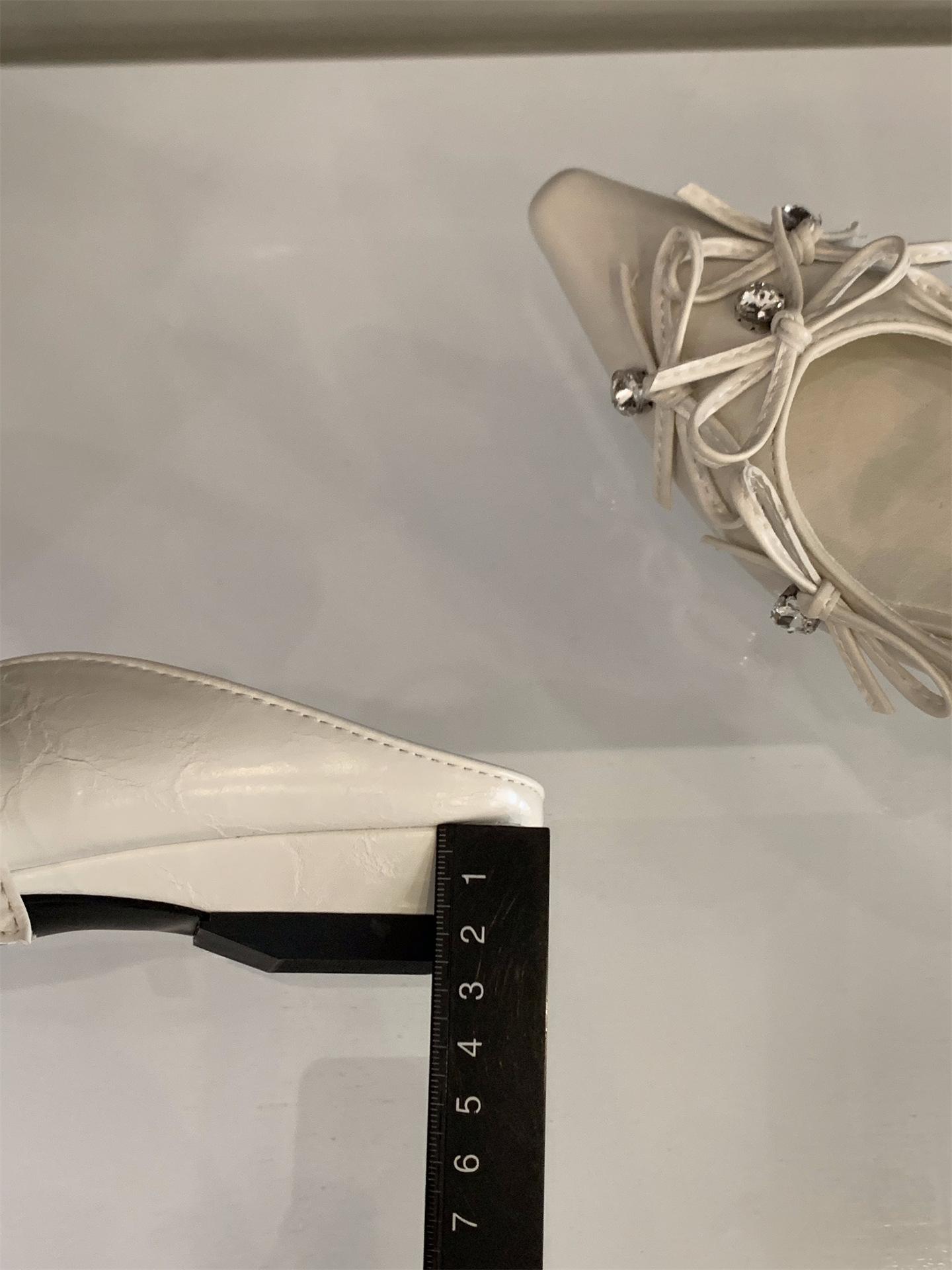 

Coarse heel French niche silver bag head half slippers women s shoes wear 2025 new summer temperament half support single shoes 39