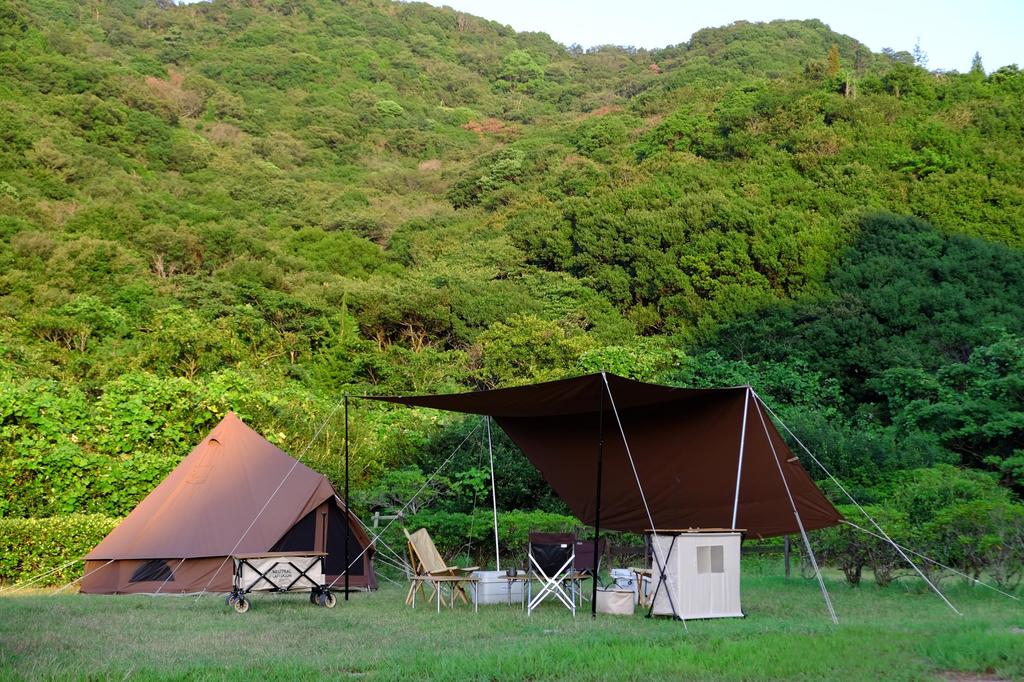 NEUTRAL OUTDOOR Bell Tent TC Large Fabric Sunshade Waterproof Breathable Outdoor Camping Group Camping Family 4.0 Spark-Resistant Insect-Proof