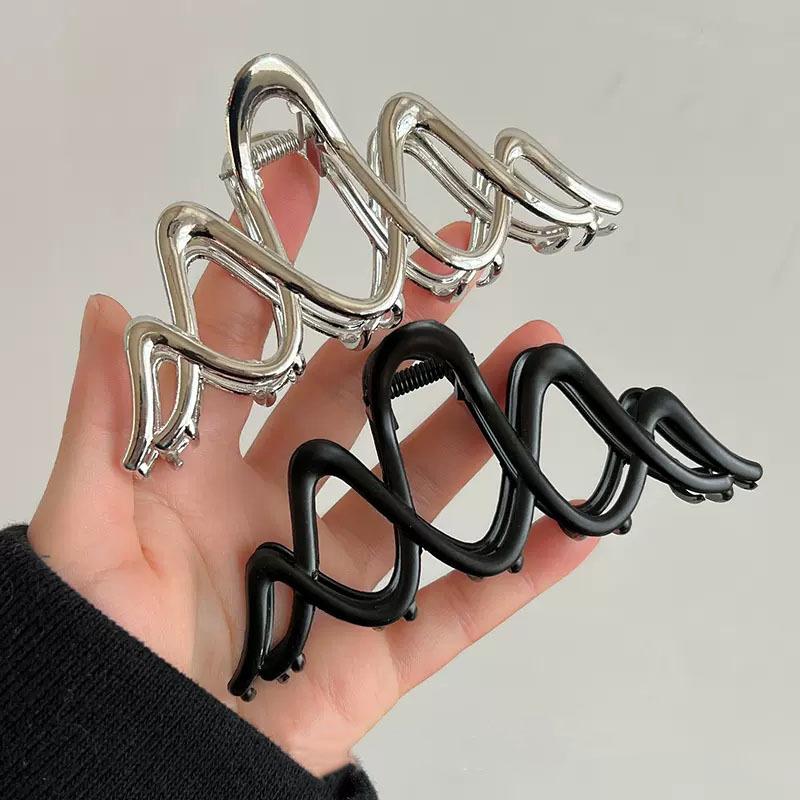 Elegant Geometric Wave Gold Silver Color Hair Claw Clip for Women Metal Large Hair Crab Clamp Hairgrip Korean Hair Accessories Headwear