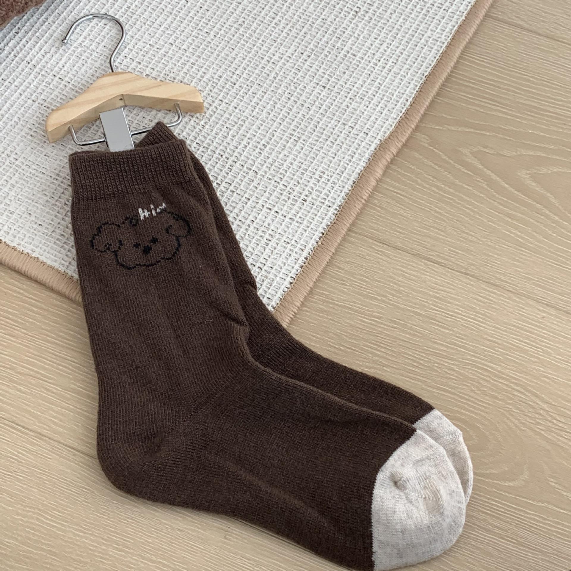 

Hi Puppy Gray Series Contrasting Mid-Body Warm Wool Women S Socks Cartoon Cute Preppy Style Comfort One size fits all колір темно кави
