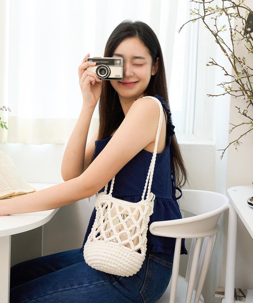 Mystikotita Berry Shoulder Net Bag - 2 Colors