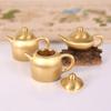 Bule pequeno de latão modelo criativo ornamento de mesa mini bule peça com alça de mão gadget retrô para estudo