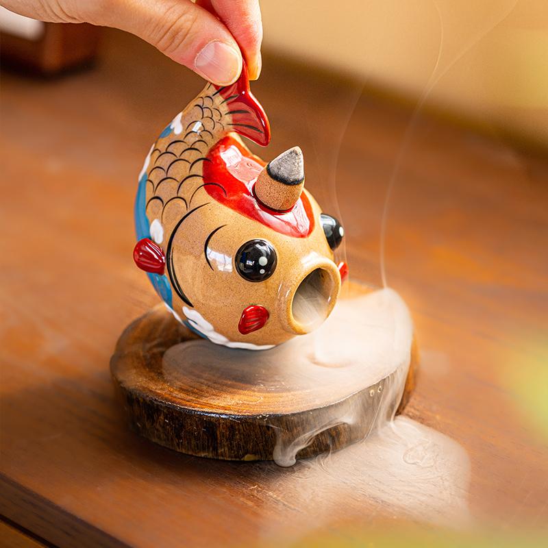 Fish Incense Burner Ornaments Non-toppling Figurine Tabletop Back-flowing Incense Burner Cute Creative Ceramic Koi Decoration