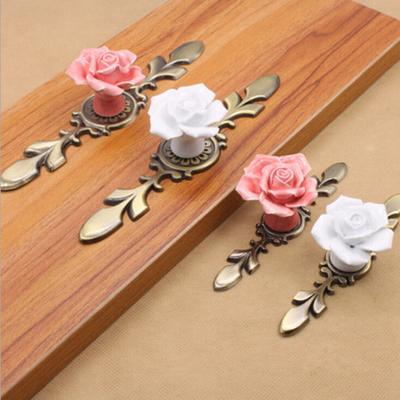 Vintage Keramik Rose Schrank Kommode Knopf Griff Schrank Schrank Schublade ziehen