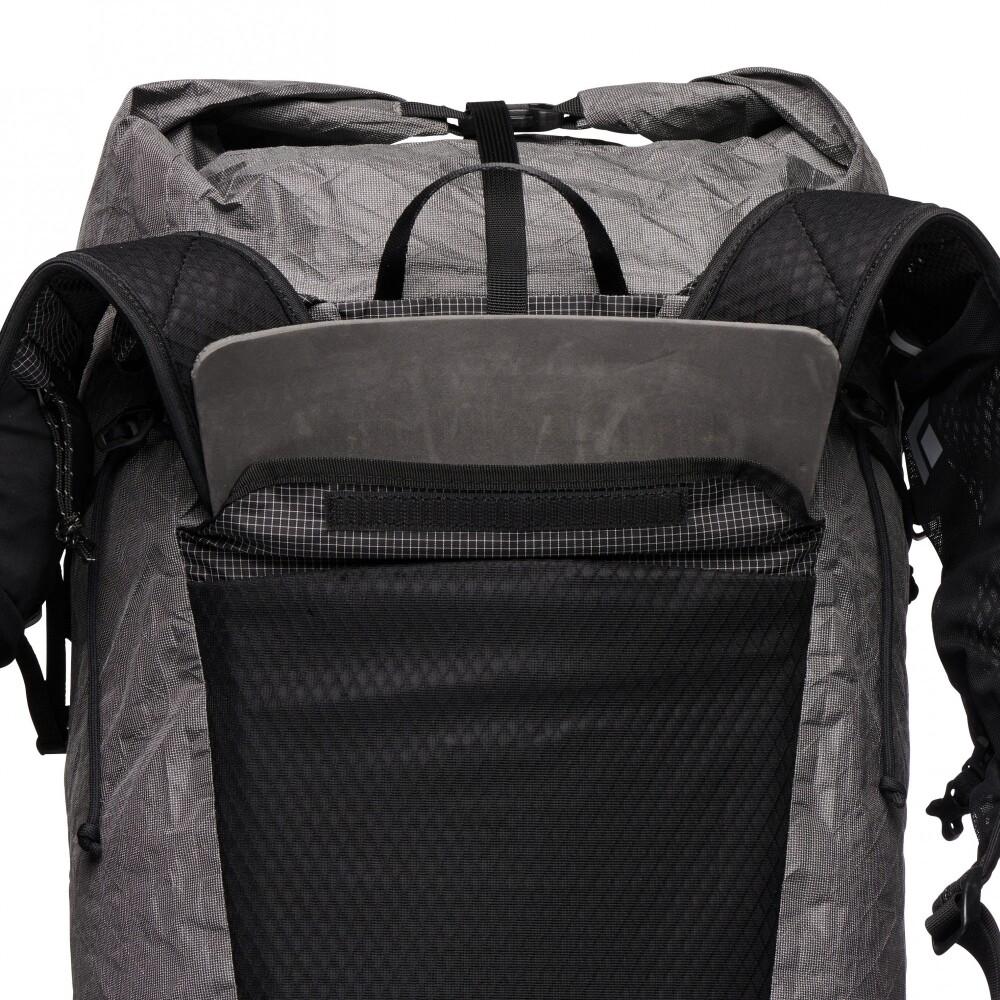 Black Diamond Beta Light 45 Backpack /Bd680024