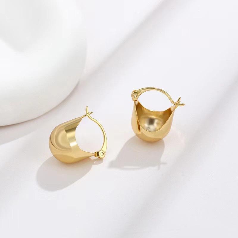 Atmospheric Simple Style, Metal Glossy Arc, Small C-shaped Semi-round Ball Temperament, Stud Earrings