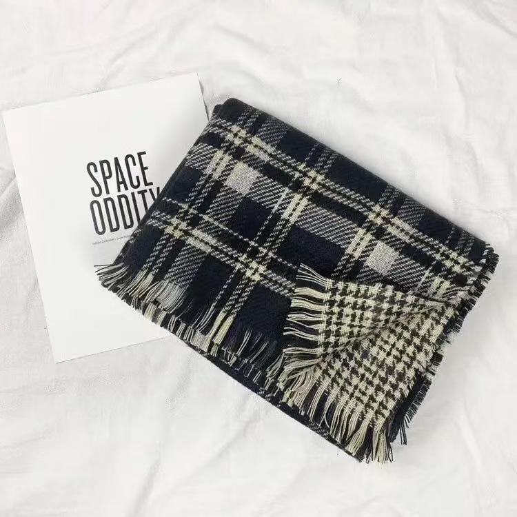 Korean Christmas Style Double-Sided Plaid Imitation Cashmere Scarf - Warm & Retro for Autumn/Winter.