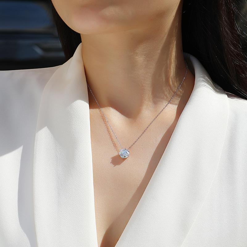 925 Silver Round-Cut Moissanite Necklace Chain Sparkle Fashion Jewelry Elegant Minimalist Statement Moissanite Necklace