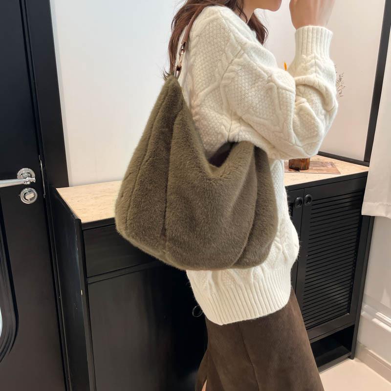 Simple Faux Fur Women's Tote Shoulder Bags Casual Large Capacity Female Furry Messenger Bag Solid Color Plush Purse Handbags
