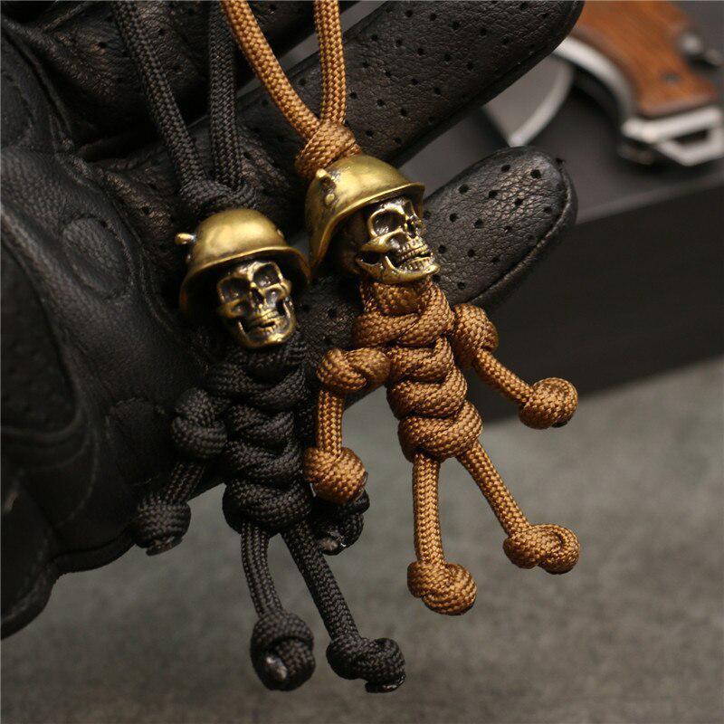 Skull Head Soldier King Keychain Lanyard Přívěsky Šperky EDC Venkovní nůž Nástroj na korálky Punk DIY Paracord Ručně vyráběné tkané příslušenství