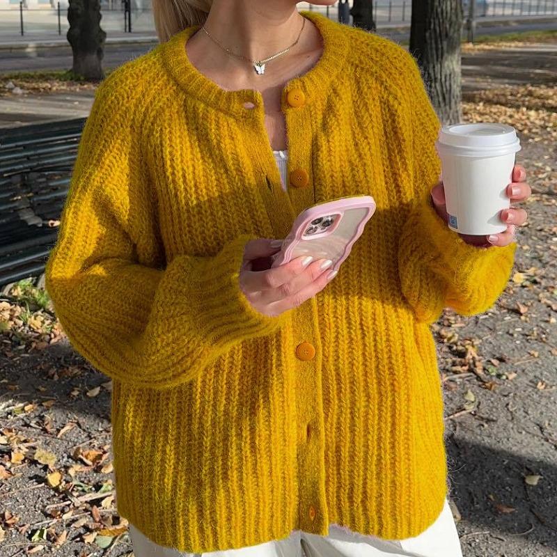 Autumn and winter street fashion solid color knitted cardigan, temperament all-match casual round neck long-sleeved sweater jacket