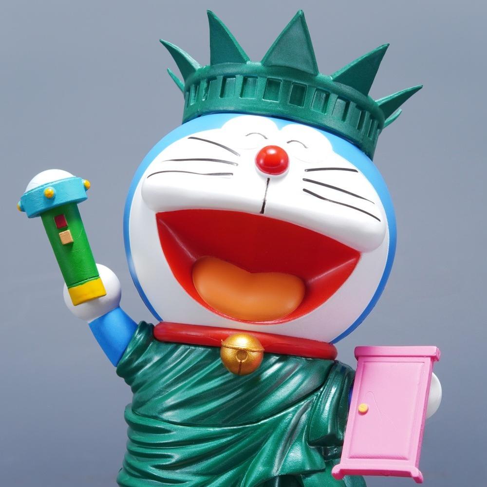 20cm/7.87in Anime Doraemon Figure Doraemon Cosplay Statue of Liberty Action Figures Pvc Statue Collection Model Toys Gifts
