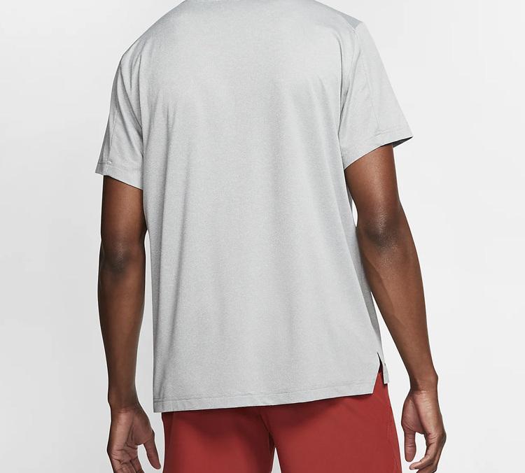 Men's Nike T-Shirts Men's Gray Crew Neck Moderate Straight Fit